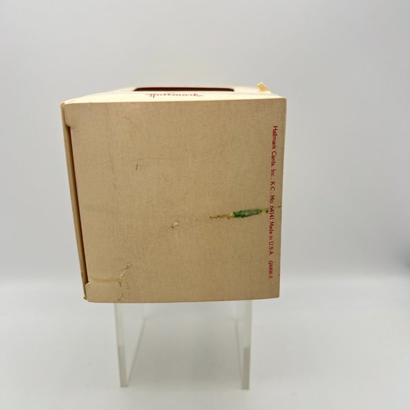 Hallmark Keepsake MARY HAMILTON Angels GLASS Ornament 1981 NEW IN BOX - Picture 11 of 11